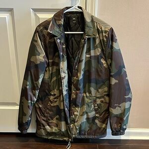 Obey Men's Green Camouflage Field Jacket Size Small - Like New